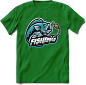 Fishing - Vissen T-Shirt | Grappig Verjaardag Vis Hobby Cadeau Shirt | Dames - Heren - Unisex | Tshirt Hengelsport Kleding Kado - Donker Groen - 3XL