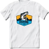 Fishing - Vissen T-Shirt | Grappig Verjaardag Vis Hobby Cadeau Shirt | Dames - Heren - Unisex | Tshirt Hengelsport Kleding Kado - Wit - L