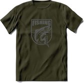 Fishing - Vissen T-Shirt | Grappig Verjaardag Vis Hobby Cadeau Shirt | Dames - Heren - Unisex | Tshirt Hengelsport Kleding Kado - Leger Groen - S