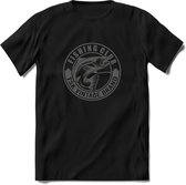 Fishing - Vissen T-Shirt | Grappig Verjaardag Vis Hobby Cadeau Shirt | Dames - Heren - Unisex | Tshirt Hengelsport Kleding Kado - Zwart - XL