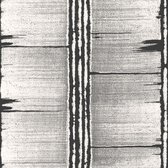 Behang met houtmotief met zwarte strepen - Behang - Muurdecoratie - Wallpaper - Vliesbehang - Bazaar - 0,53 x 10 M.