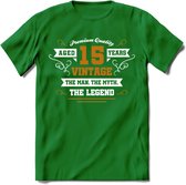 15 Jaar Legend T-Shirt | Goud - Wit | Grappig Verjaardag en Feest Cadeau Shirt | Dames - Heren - Unisex | Tshirt Kleding Kado | - Donker Groen - S