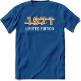 1971 Limited Edition T-Shirt | Goud - Zilver | Grappig Verjaardag en Feest Cadeau Shirt | Dames - Heren - Unisex | Tshirt Kleding Kado | - Donker Blauw - S