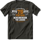 75 Jaar Legend T-Shirt | Goud - Wit | Grappig Verjaardag en Feest Cadeau Shirt | Dames - Heren - Unisex | Tshirt Kleding Kado | - Donker Grijs - XXL