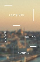 ISBN Labyrinth : A Novel, Roman, Anglais, Livre broché, 208 pages