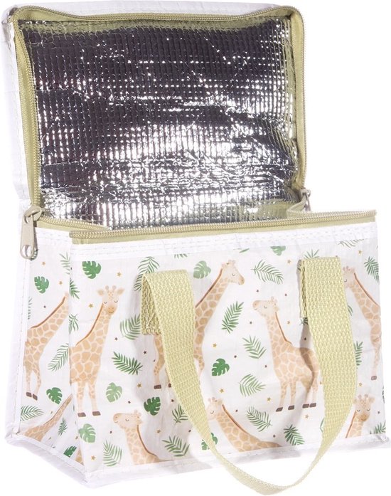 Witte koeltas met een all-over print van giraffen en groene bladeren, met twee beige handvatten. De binnenkant is zilverkleurig.