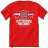 95 Jaar Legend T-Shirt | Zilver - Wit | Grappig Verjaardag en Feest Cadeau | Dames - Heren - Unisex | Kleding Kado | - Rood - S