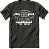 95 Jaar Legend T-Shirt | Zilver - Wit | Grappig Verjaardag en Feest Cadeau | Dames - Heren - Unisex | Kleding Kado | - Donker Grijs - XXL