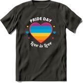 Love Is Love | Pride T-Shirt | Grappig LHBTIQ+ / LGBTQ / Gay / Homo / Lesbi Cadeau Shirt | Dames - Heren - Unisex | Tshirt Kleding Kado | - Donker Grijs - 3XL