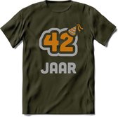42 Jaar Feest T-Shirt | Goud - Zilver | Grappig Verjaardag Cadeau Shirt | Dames - Heren - Unisex | Tshirt Kleding Kado | - Leger Groen - S