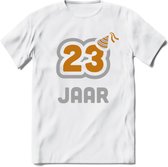 23 Jaar Feest T-Shirt | Goud - Zilver | Grappig Verjaardag Cadeau Shirt | Dames - Heren - Unisex | Tshirt Kleding Kado | - Wit - S