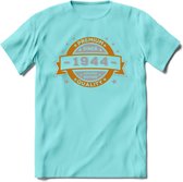 Premium Since 1944 T-Shirt | Zilver - Goud | Grappig Verjaardag en Feest Cadeau Shirt | Dames - Heren - Unisex | Tshirt Kleding Kado | - Licht Blauw - S