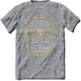 70 Jaar Legendarisch Gerijpt T-Shirt | Geel - Grijs | Grappig Verjaardag en Feest Cadeau Shirt | Dames - Heren - Unisex | Tshirt Kleding Kado | - Donker Grijs - Gemaleerd - S