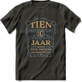 10 Jaar Legendarisch Gerijpt T-Shirt | Sky Blue - Ivoor | Grappig Verjaardag en Feest Cadeau Shirt | Dames - Heren - Unisex | Tshirt Kleding Kado | - Donker Grijs - XXL