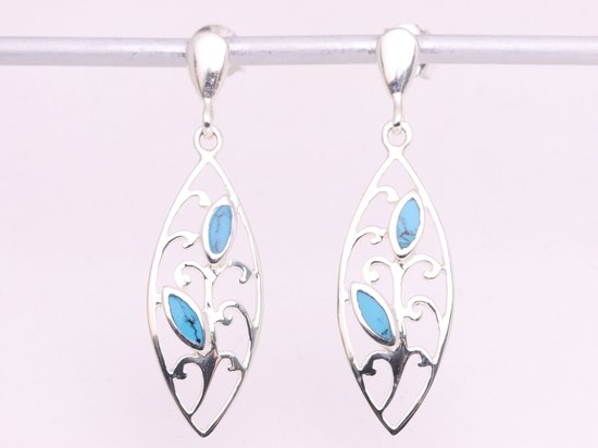 Opengewerkte zilveren oorstekers met blauwe turkoois