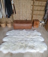 Groot Schapenvacht 190x55 cm - vloerkleed - karpet - tapijt - wit - Lindian style
