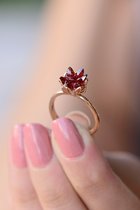 2bs jewelry dames ring, lotus 925 zilveren rose plated ring, rode Zirkonia steentjes