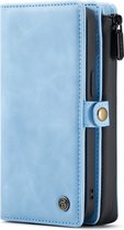 Casemania Hoesje Geschikt voor Apple iPhone 13 Sky Blue - Luxe 2 in 1 Portemonnee Book Case met Extra Vakken