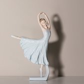 BaykaDecor - Unieke Ballerina Beeldje - Ballet Meisje Woondecoratie - Kinderkamer Decoratie - Cadeau voor Danser - Pastel - 25 cm