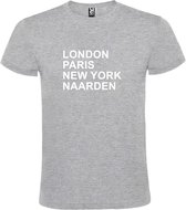 Grijs t-shirt met " London, Paris , New York, Naarden " print Wit size L