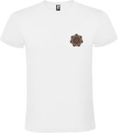 Wit T-shirt met Kleine Mandala in Donker Rood, Bruin en Blauwe kleuren size XL