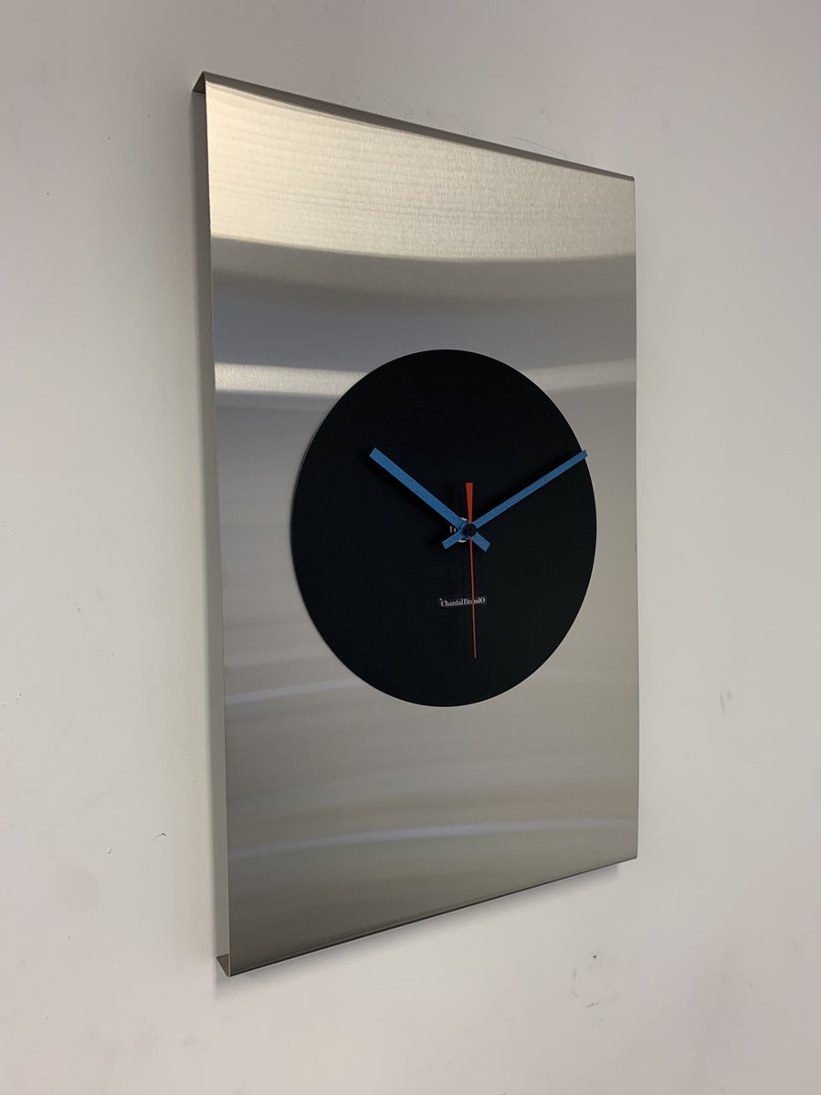 Wandklok CHANTALBRANDO -- NEW JERSEY -- SILVER & BLACK -- MODERN DESIGN