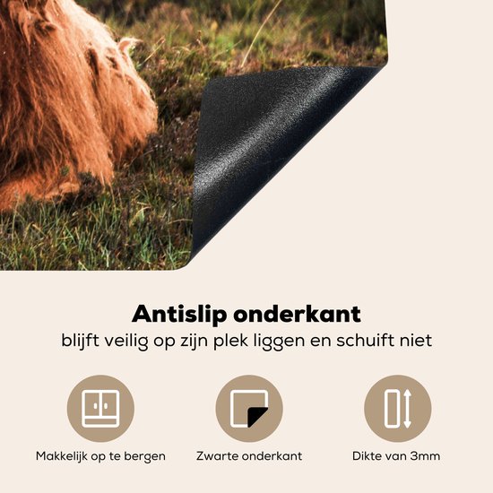 KitchenYeah® Inductie beschermer 76x51.5 cm - Koeien - Gras - Zon - Kookplaataccessoires - Afdekplaat voor kookplaat - Inductiebeschermer - Inductiemat - Inductieplaat mat