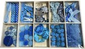 Avec hobby box - creatief - knutselen - blauw - knijpers - pompons - touw - knopen - strikjes