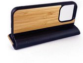 Houten design flip case, iPhone 15 Pro – Bamboe met zwart leer