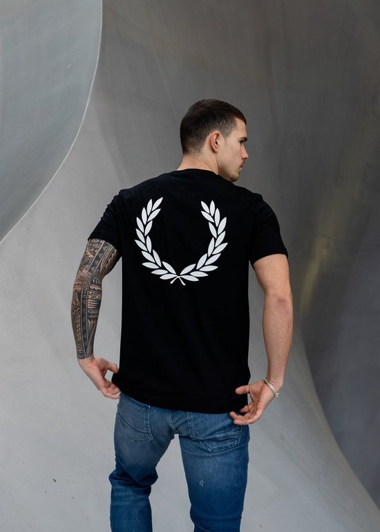 Fred Perry Rear powder laurel graphic tee - black