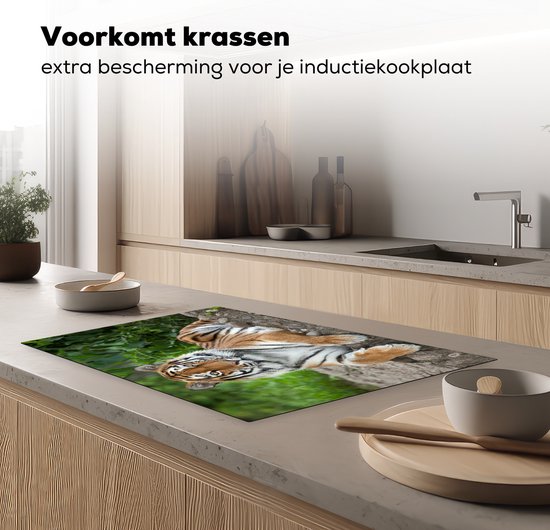 KitchenYeah® Inductie beschermer 80x52 cm - Tijger - Natuur - Stenen - Kookplaataccessoires - Afdekplaat voor kookplaat - Inductiebeschermer - Inductiemat - Inductieplaat mat