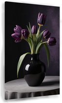 Paarse tulpen in een vaas - Stilleven canvas schilderijen - Canvas schilderij bloemen in vaas - Muurdecoratie klassiek - Canvas schilderij woonkamer - Wanddecoratie slaapkamer - 40 x 60 cm 18mm