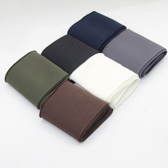 Set de 6 différentes côtes/planches/tissus côtelés, taille 8 cm x 120 cm, mélange de couleurs.