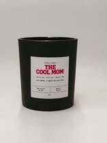Geurkaars 'The Cool Mom' - Valhalla Candles - Origineel cadeau voor mama - moederdagcadeau - Kaars met pina colada geur