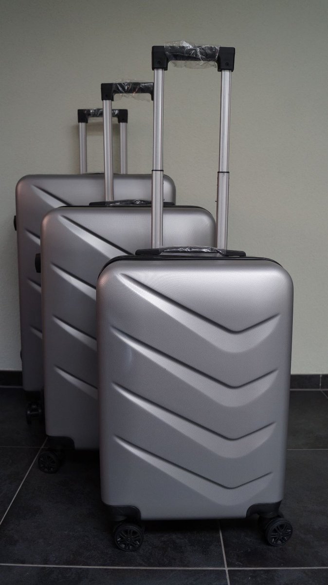 3-delige-Harde-kofferset-ABS-Zilver grijs-met slot-wieltjes -aluminium uittrekbare handgrepen-4 wielen-bagageset-koffer
