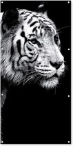 Wanddecoratie buiten Studio shot witte tijger op zwarte achtergrond in zwart-wit - 80x160 cm - Tuindoek - Buitenposter