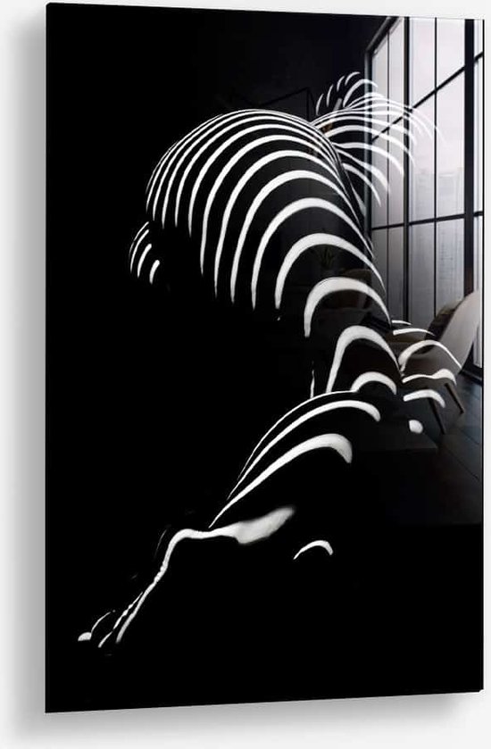Wallfield™ - Femme Zebra | Peinture sur verre | Verre trempé | 80 x 120 cm | Système de suspension magnétique