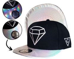 Capiche® Snapback – Clear Diamond – Zwart & Zilveren Holografische Klep – Pet Heren – Sportcap – Baseball Cap