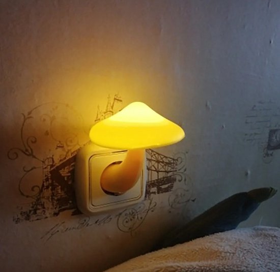 paddenstoel nachtlampje - stekker NL only - paddenstoel - nachtlampje - fantasy - Automatisch dimmend nachtlampje - Kinderkamer decoratie nachtlampje
