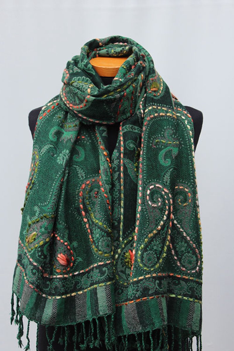 Wollen geborduurde sjaal en omslagdoek Groen