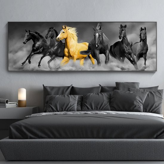 Allernieuwste.nl® Canvas Schilderij Wilde Paarden - Realistich natuur XL - Slaapkamer - Poster - 50 x 100 cm - Kleur