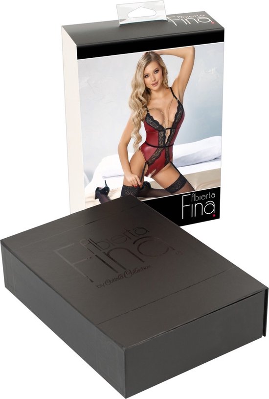 Version à bretelles élégantes à corps ouvert