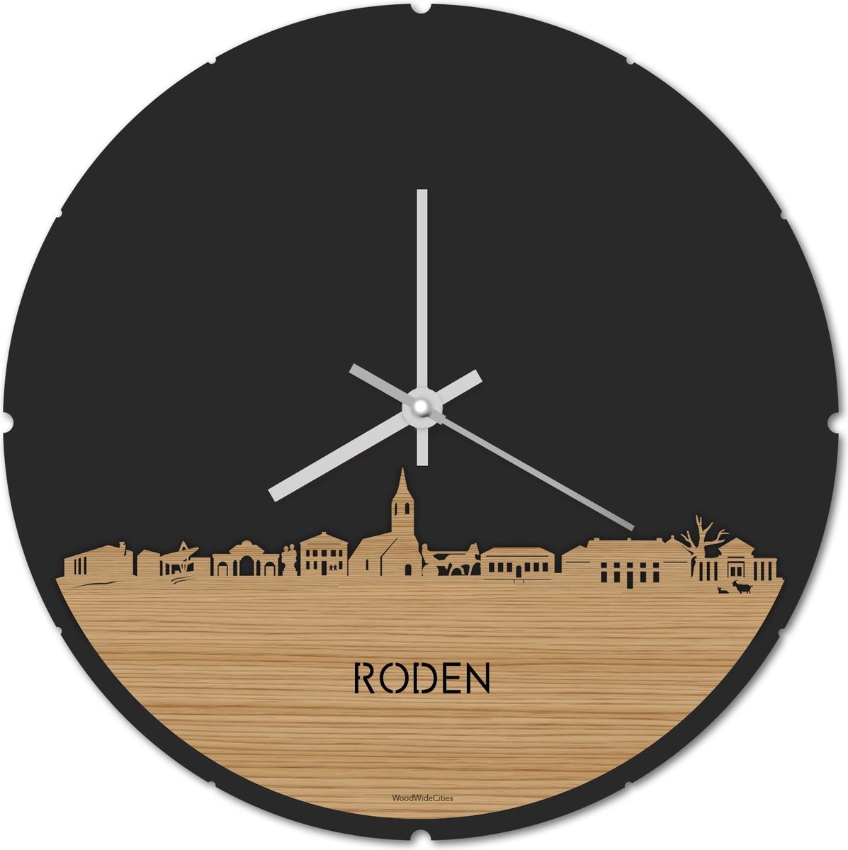 Skyline Klok Rond Roden Bamboe hout - Ø 44 cm - Stil uurwerk - Wanddecoratie - Meer steden beschikbaar - Woonkamer idee - Woondecoratie - City Art - Steden kunst - Cadeau voor hem - Cadeau voor haar - Jubileum - Trouwerij - Housewarming -