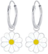 Joy|S - Zilveren madeliefje bloem bedel oorbellen - oorringen - glitter wit