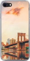 Geschikt voor iPhone SE 2020 hoesje - New York - Brooklyn - Bridge - Zonsondergang - Siliconen Telefoonhoesje