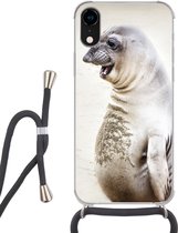 Telefoonhoesje Geschikt voor iPhone XR - Zeeolifant - Grappig - Lachen - Kinderen - Jongens - Meisjes - Kids - Siliconen - Crossbody - Backcover met Koord - Telefoonhoesje met koord - Hoesje met touw