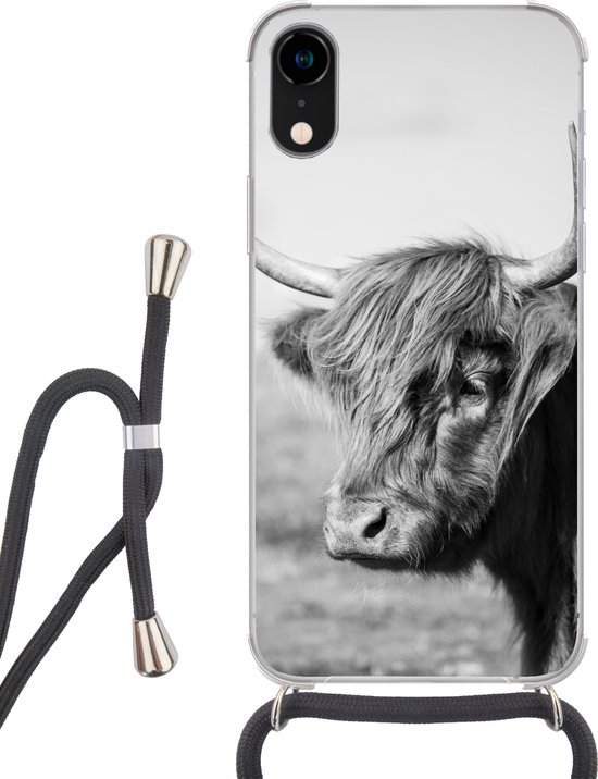 Telefoonhoesje Geschikt voor iPhone XR - Schotse Hooglander - Dieren - Zwart - Wit - Siliconen - Crossbody - Backcover met Koord - Telefoonhoesje met koord - Hoesje met touw