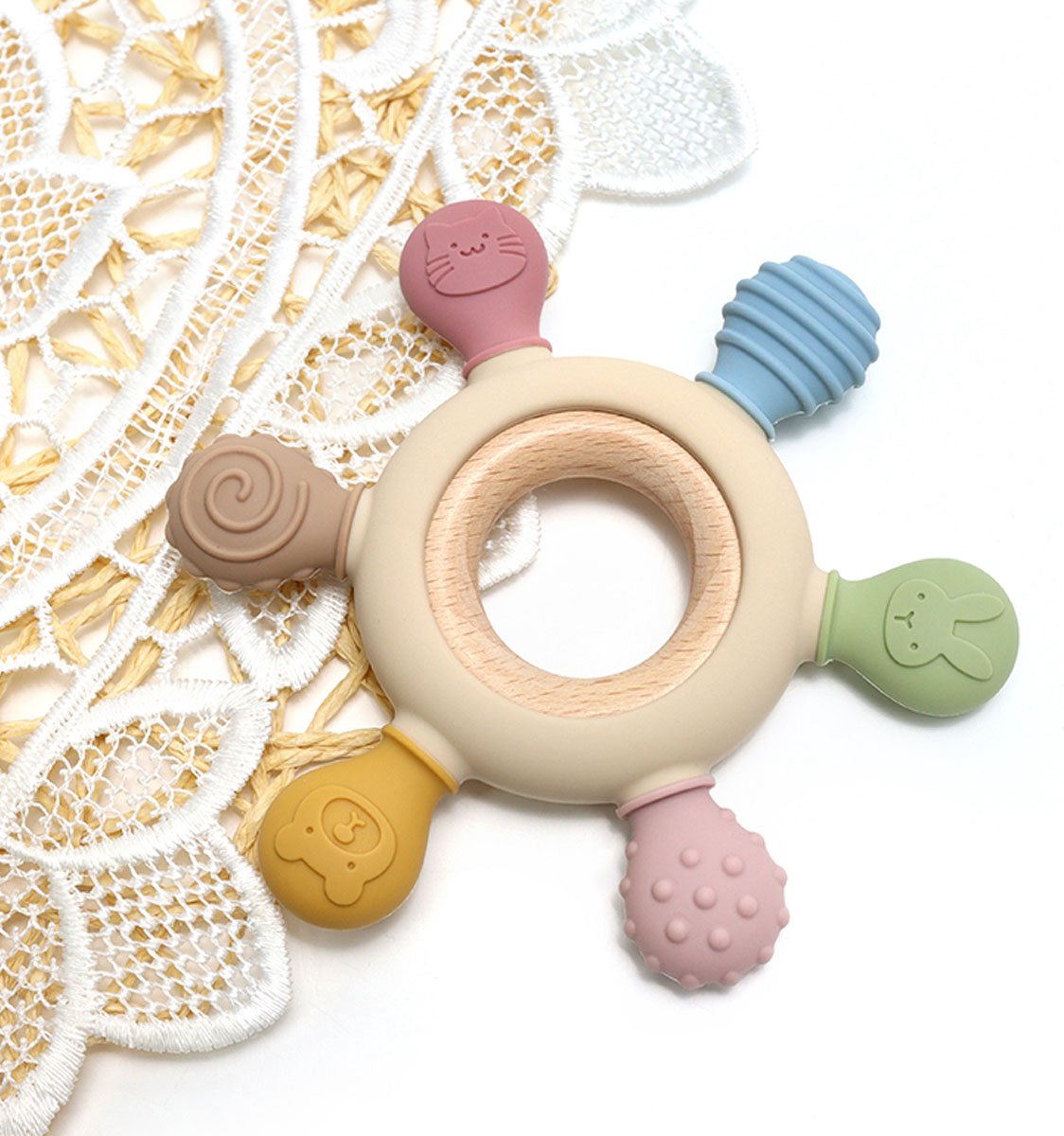 RubyC Bijtring Khaki Baby Bijtspeelgoed - Siliconen Bijtspeeltje met Houten Ring - Tandjes Kalmeren van Tandvlees - Kraamcadeau - Kerstcadeau - Sinterklaas Kerst Cadeau - Teether – foto 4