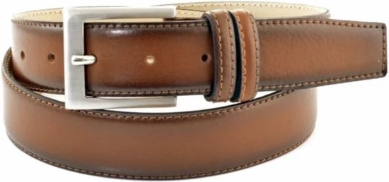 3.5CM BREDE COGNAC HERENRIEM. MAKKELIJK AANPASBARE MAAT DOOR MIDDEL VAN