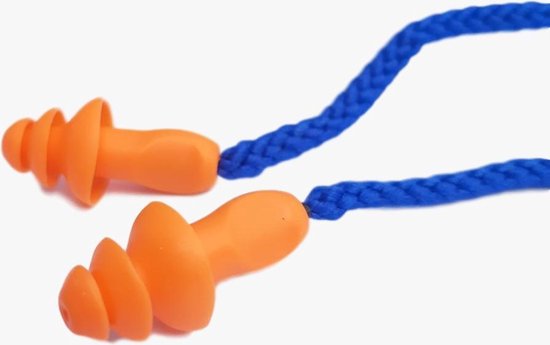 Twee oranje oordopjes met blauw koord. De oordopjes hebben een conische vorm met ribbels.